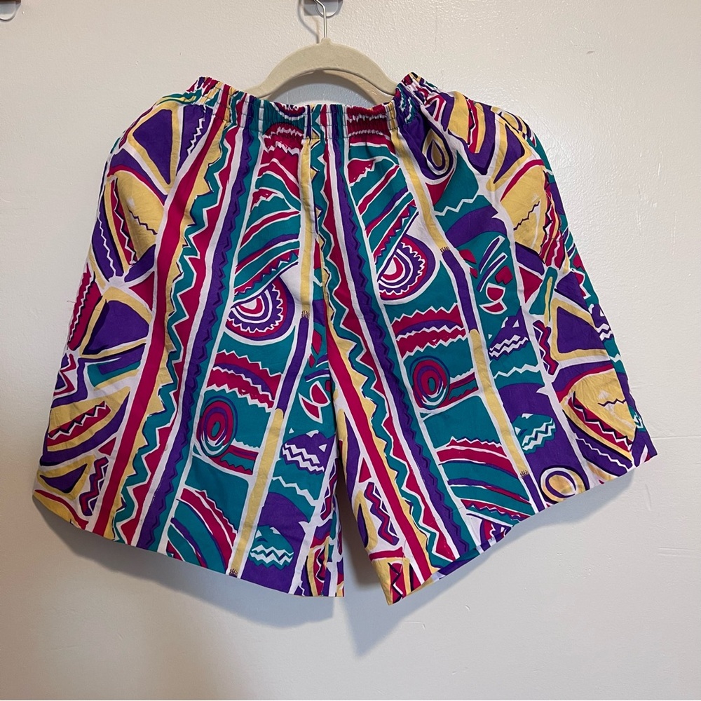 Vintage High Waisted 80s/90s Pattern Shorts